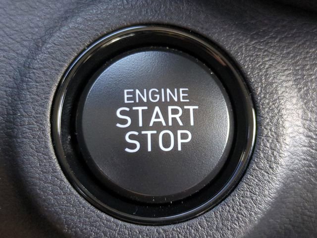 Certified 2025 Hyundai Venue Limited FWD image 30