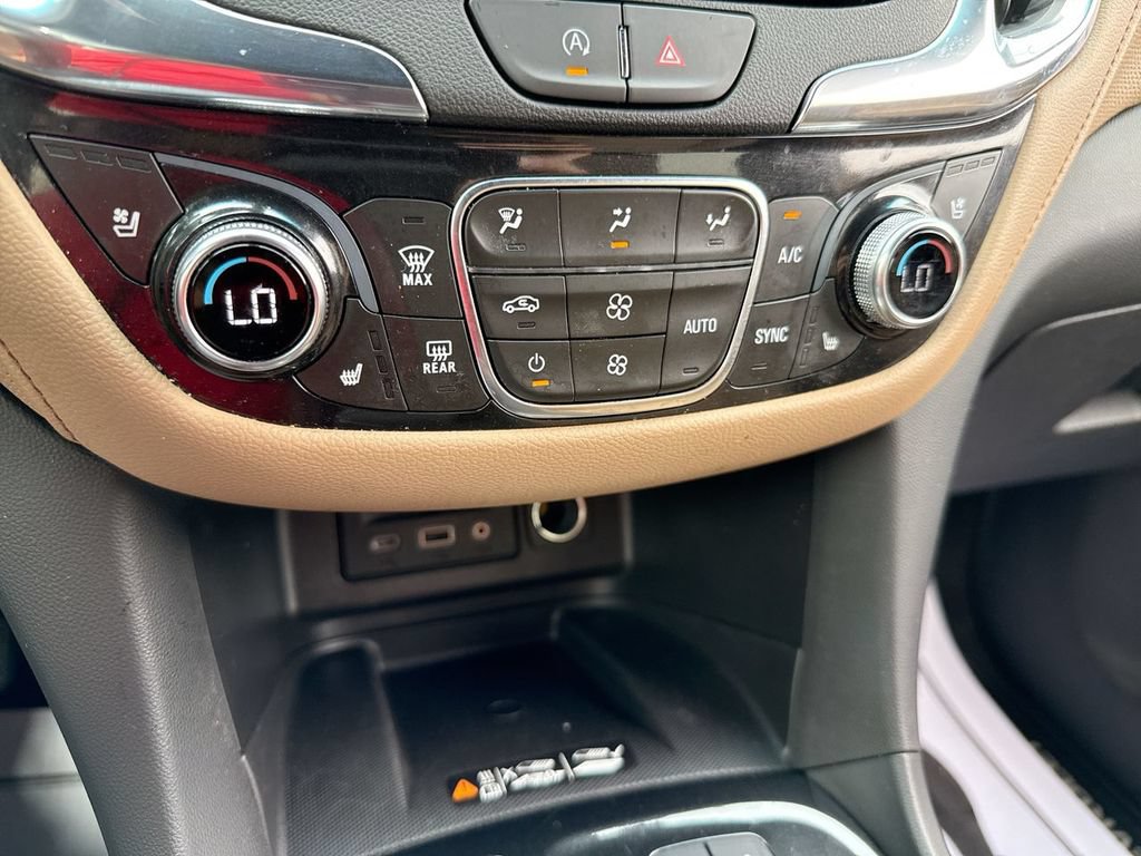 Used 2024 Chevrolet Equinox Premier AWD/4WD image 19