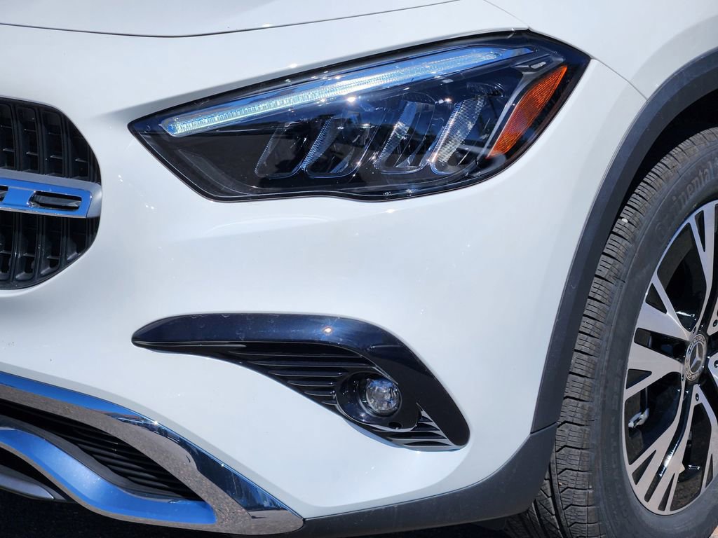 Used 2025 Mercedes-Benz GLA 250 4MATIC image 8