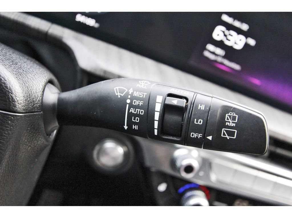 Used 2024 Kia Telluride SX Prestige AWD/4WD image 18