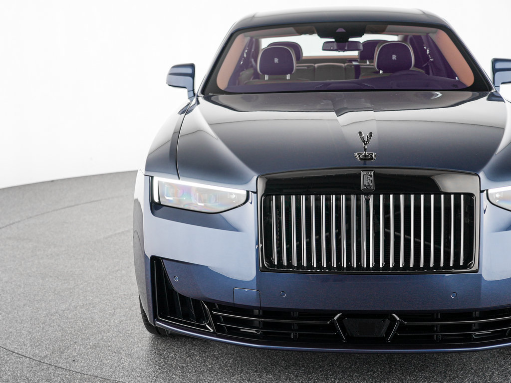New 2027 Rolls-Royce Ghost Black Badge AWD/4WD image 36