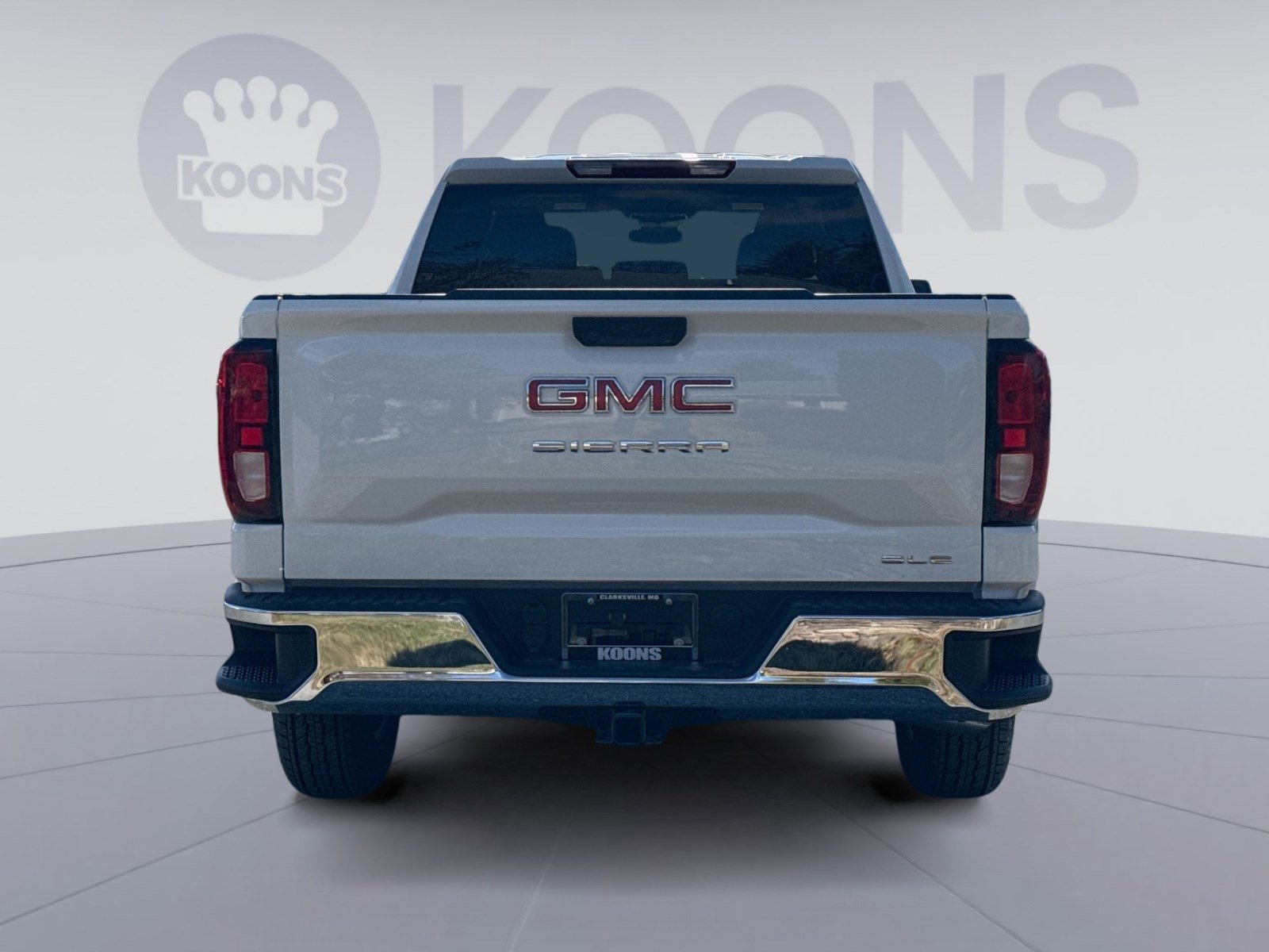 New 2026 GMC Sierra 1500 SLE image 5