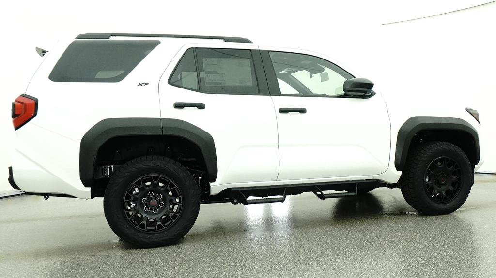 New 2026 Toyota 4Runner SR5 AWD/4WD image 29