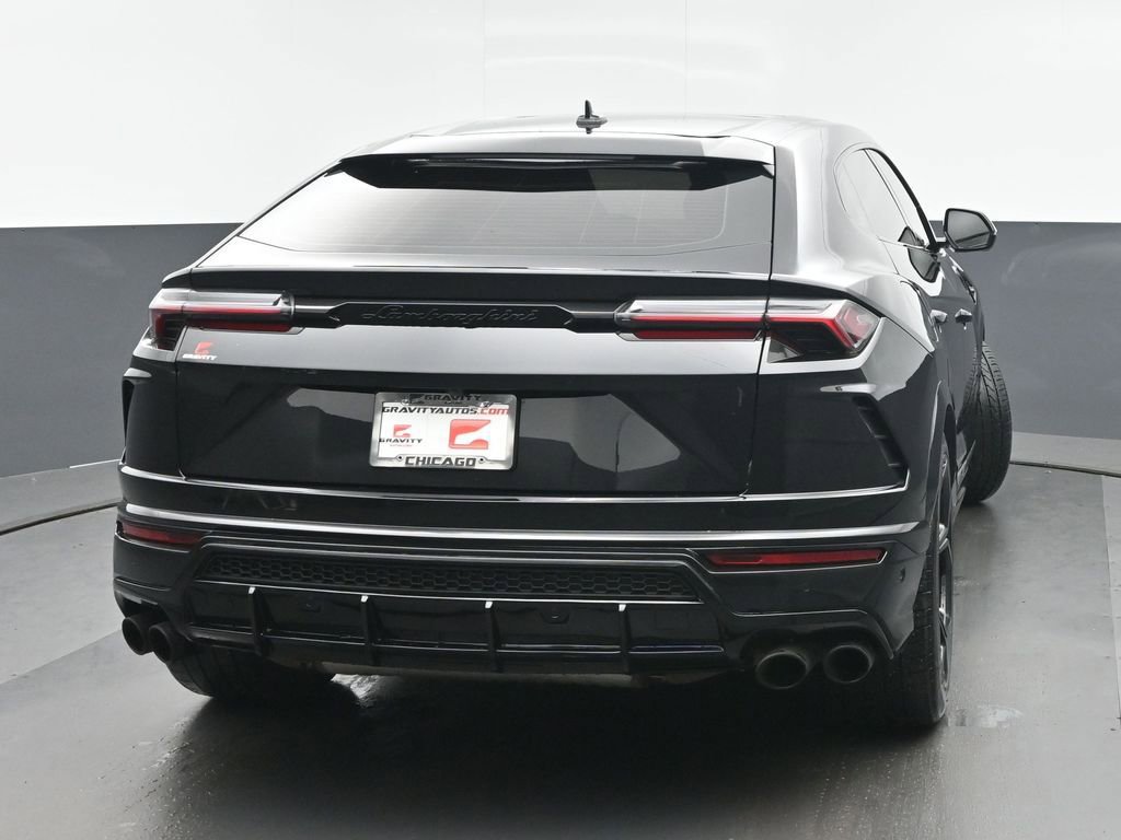 Used 2021 Lamborghini Urus image 4