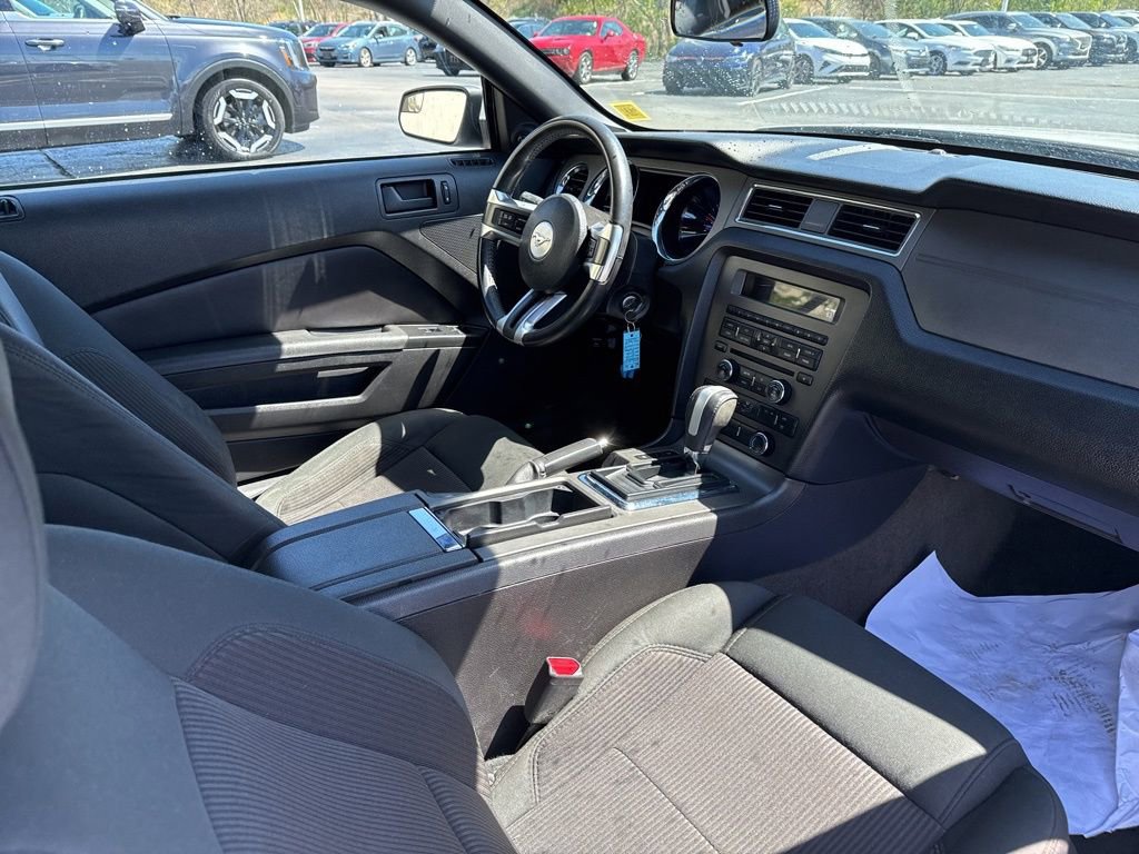 Used 2014 Ford Mustang GT RWD image 24