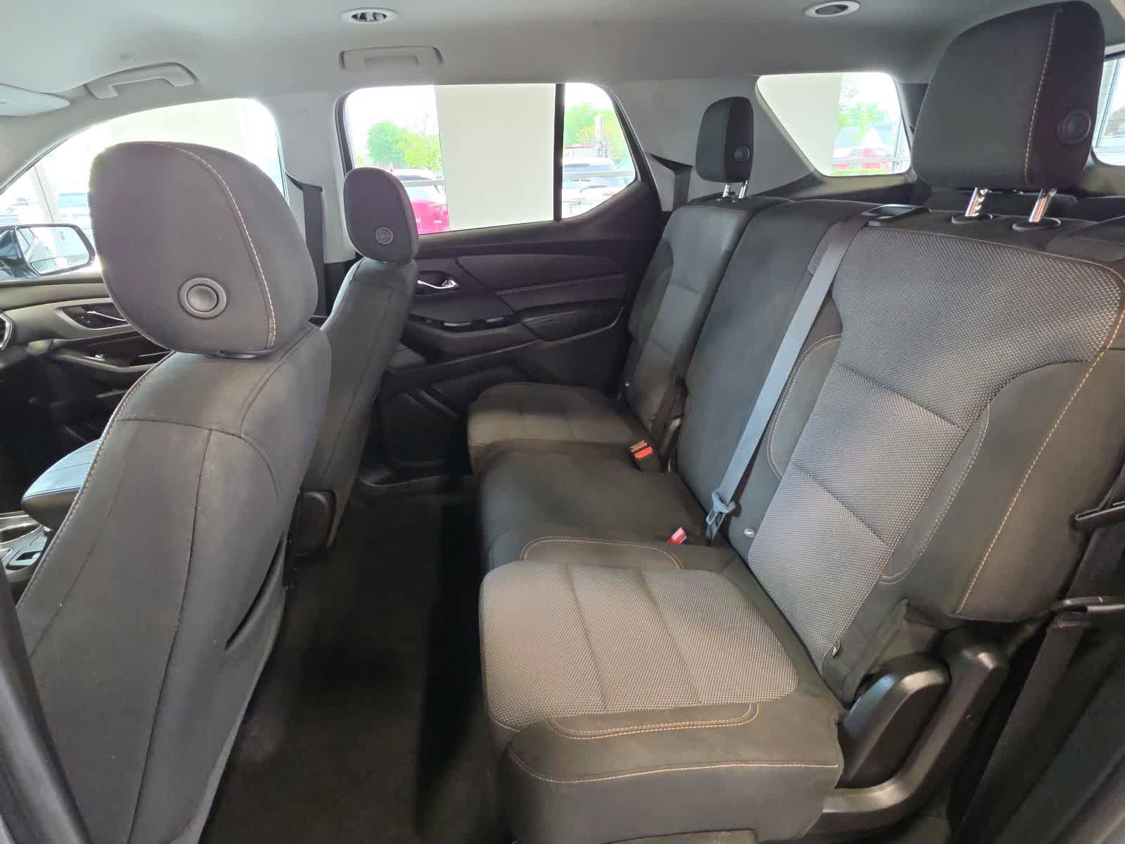 Used 2018 Chevrolet Traverse LS FWD image 29