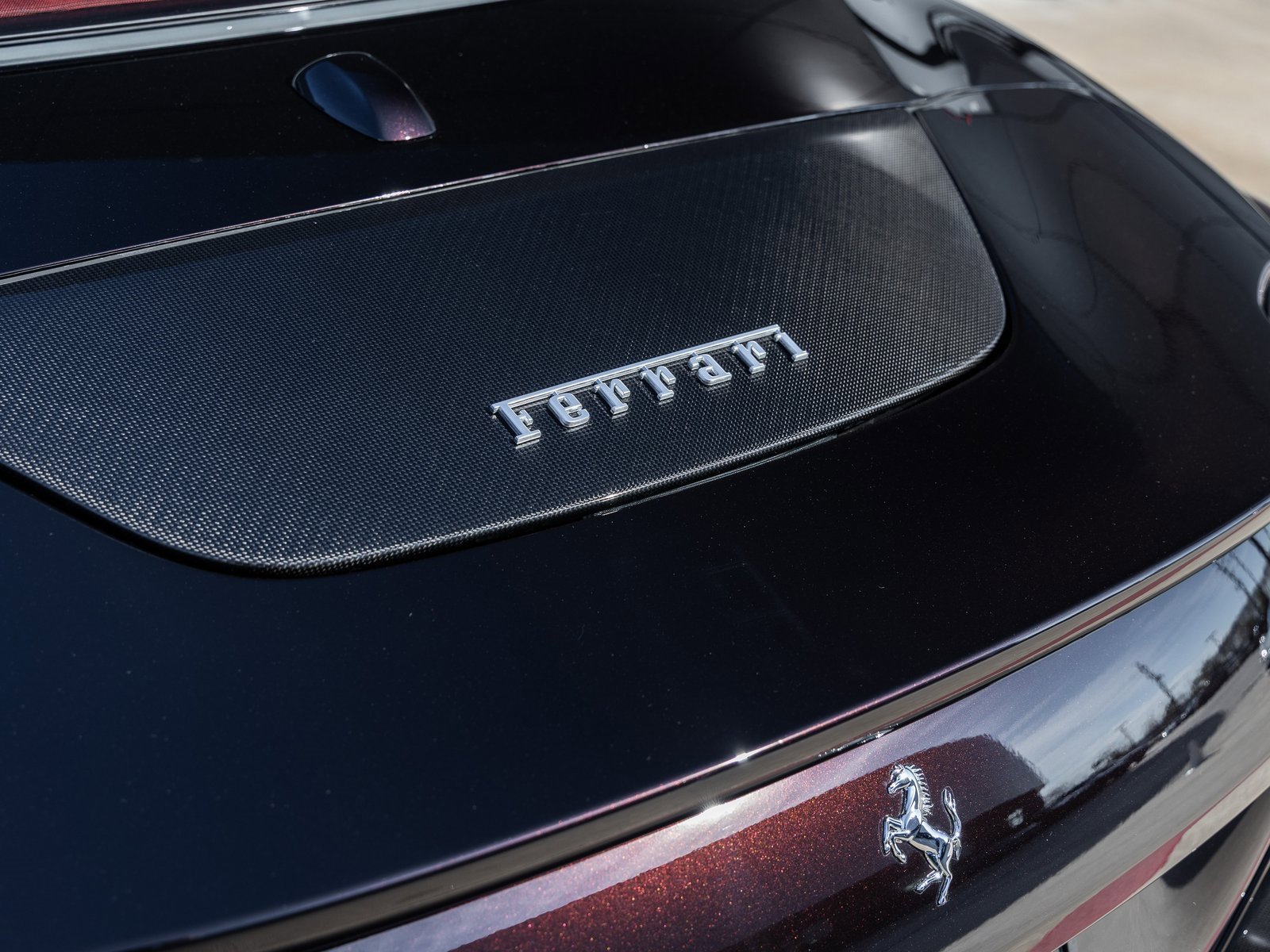 Used 2024 Ferrari Roma Spider image 15