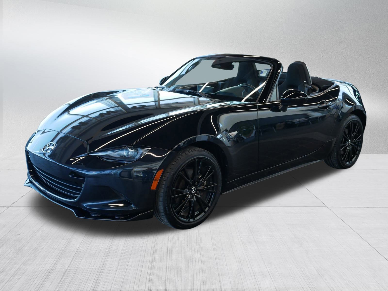 Used 2024 MAZDA MX-5 Miata Club image 3