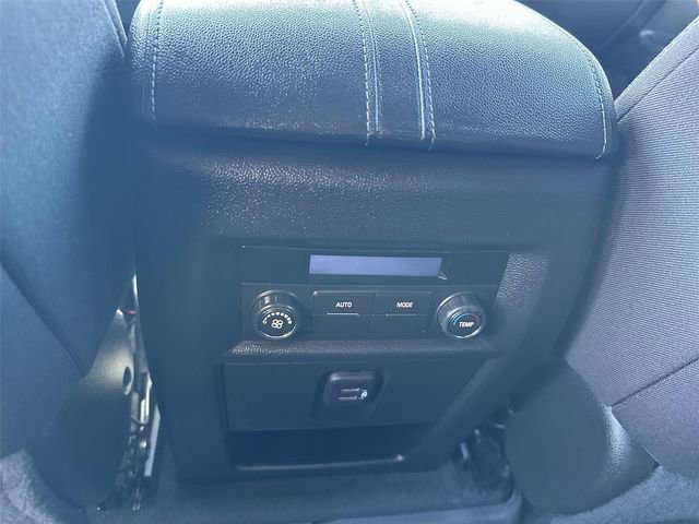 Certified 2023 Chevrolet Traverse LT image 20