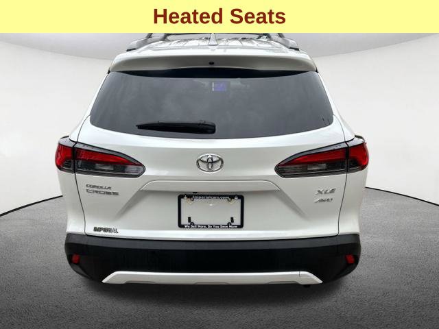 Used 2024 Toyota Corolla Cross XLE w/ Convenience Package AWD/4WD image 9
