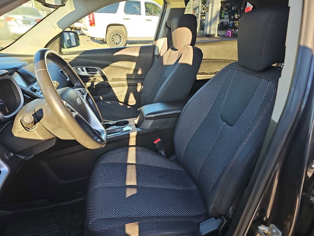 Used 2015 Chevrolet Equinox LT w/ Driver Convenience Package image 10