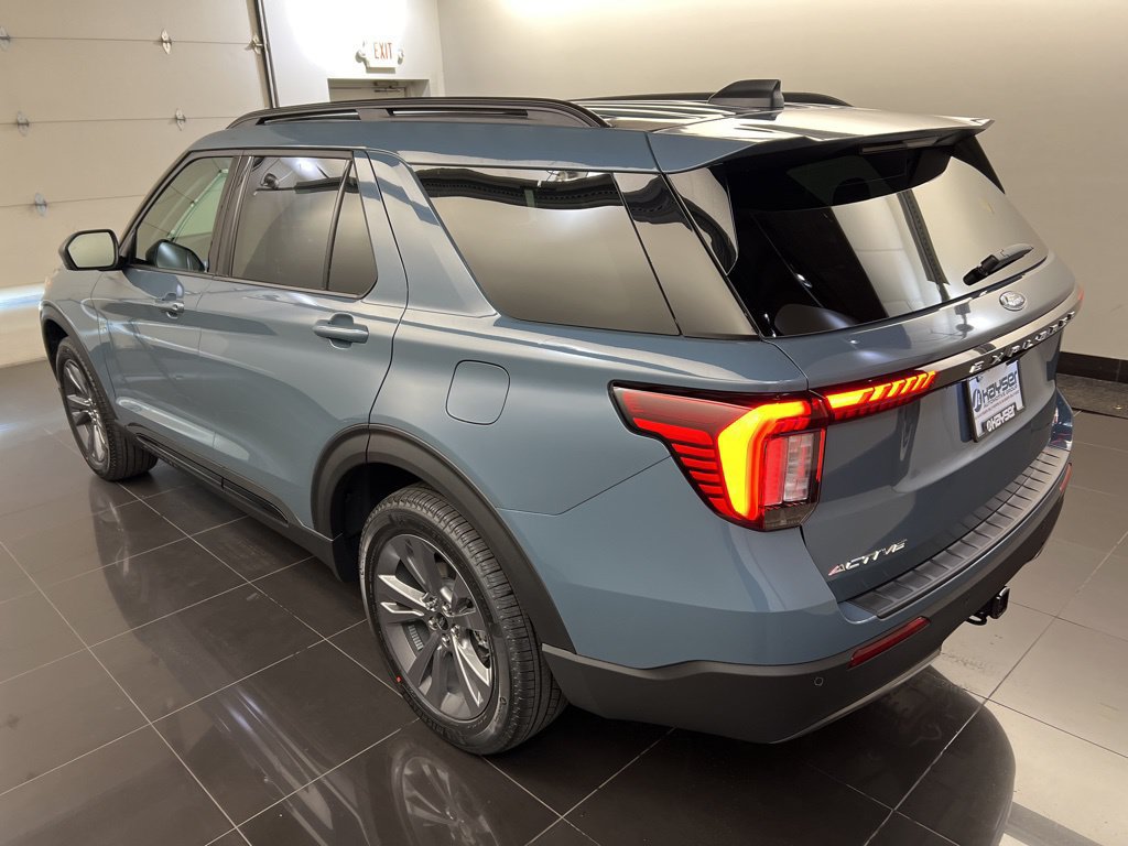 New 2026 Ford Explorer Active w/ Active Comfort Package AWD/4WD image 4