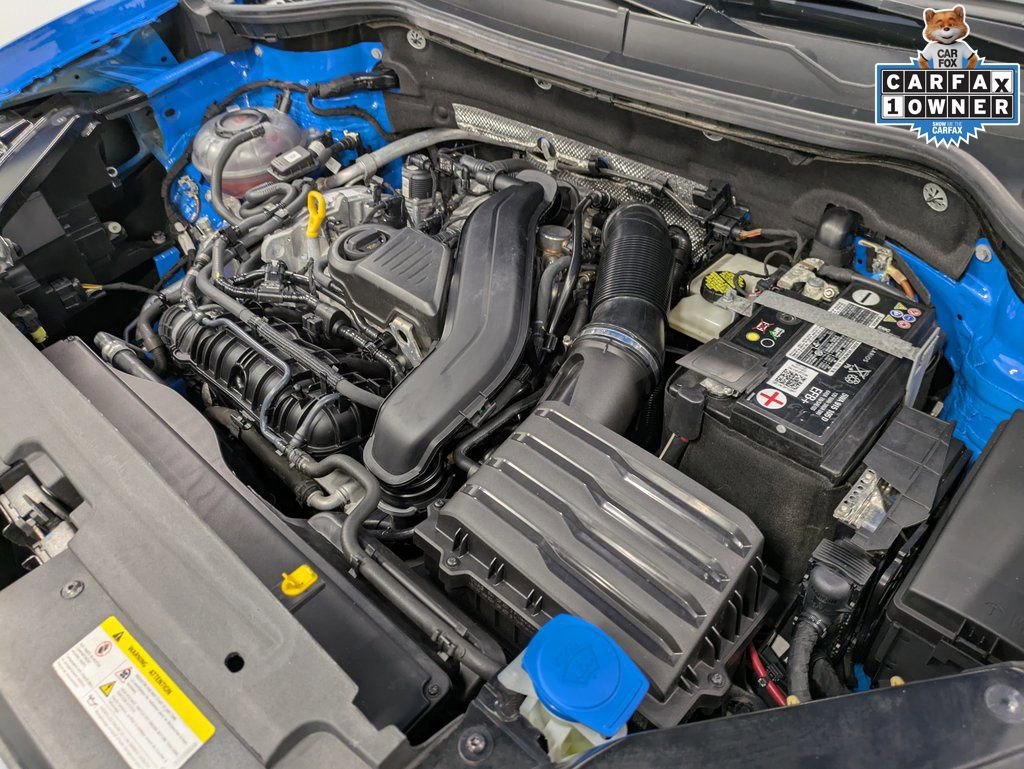 Used 2023 Volkswagen Taos SE w/ Panoramic Sunroof Package image 32