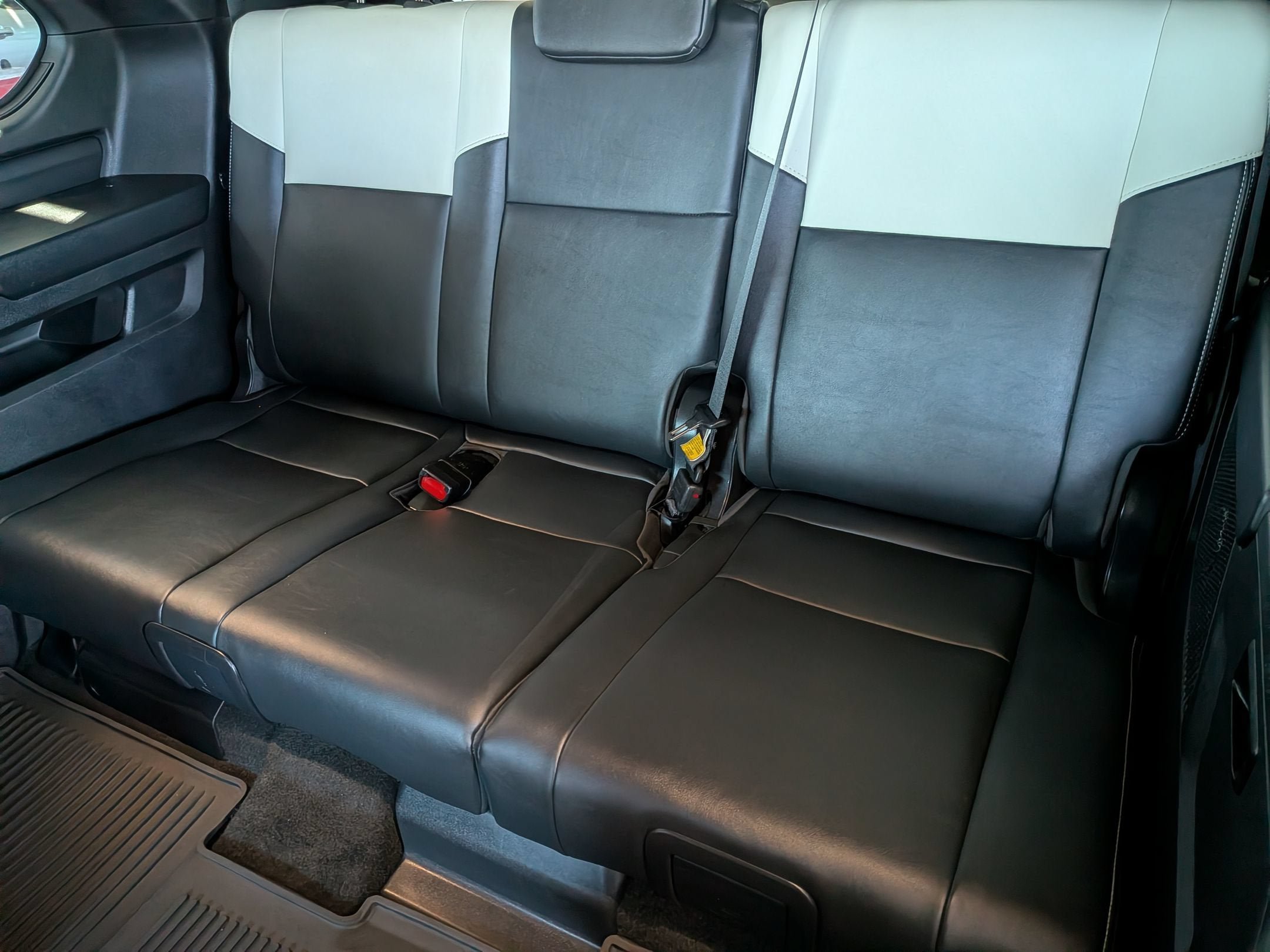 Certified 2023 Toyota Sequoia Capstone AWD/4WD image 29