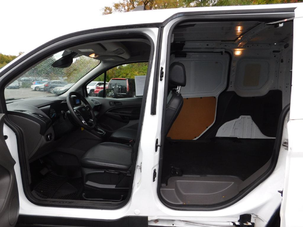 Used 2021 Ford Transit Connect XL FWD image 12