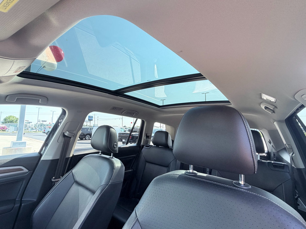Used 2021 Volkswagen Atlas SE FWD image 11