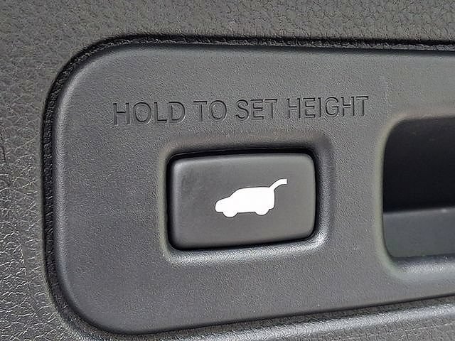 Used 2025 Honda Pilot Touring image 27