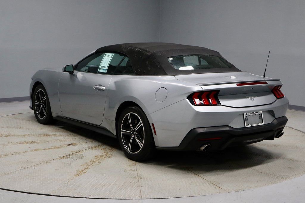 Certified 2024 Ford Mustang Premium image 10