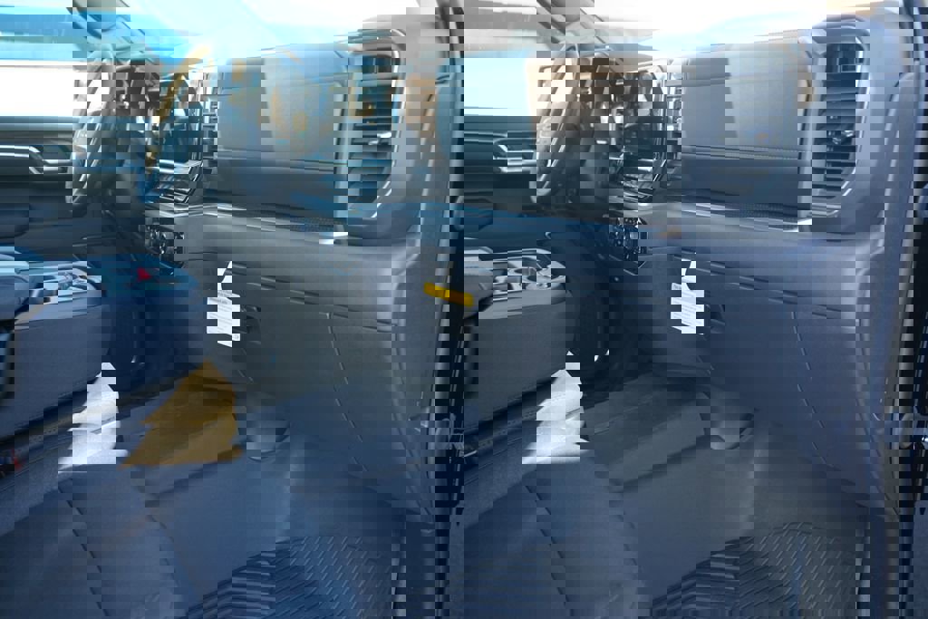 New 2026 Chevrolet Silverado 1500 LT image 19