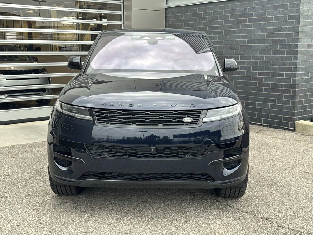 Certified 2023 Land Rover Range Rover Sport SE AWD/4WD image 2