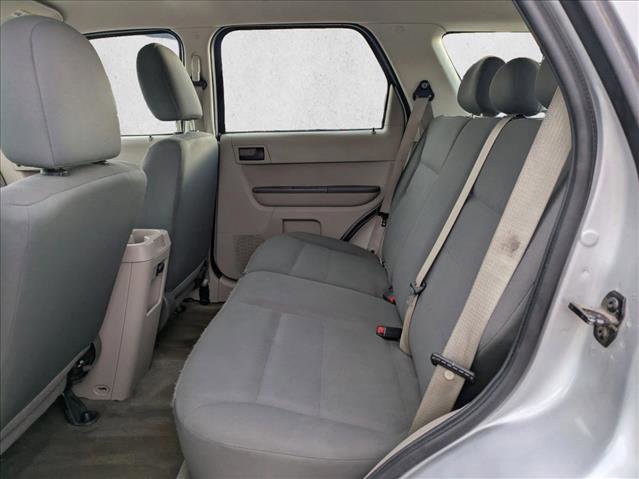 Used 2009 Ford Escape XLS image 12