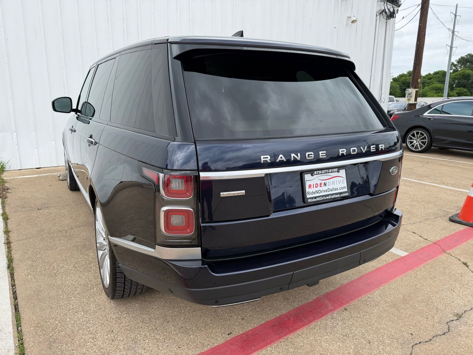 Used 2019 Land Rover Range Rover Long Wheelbase Autobiography AWD/4WD image 5