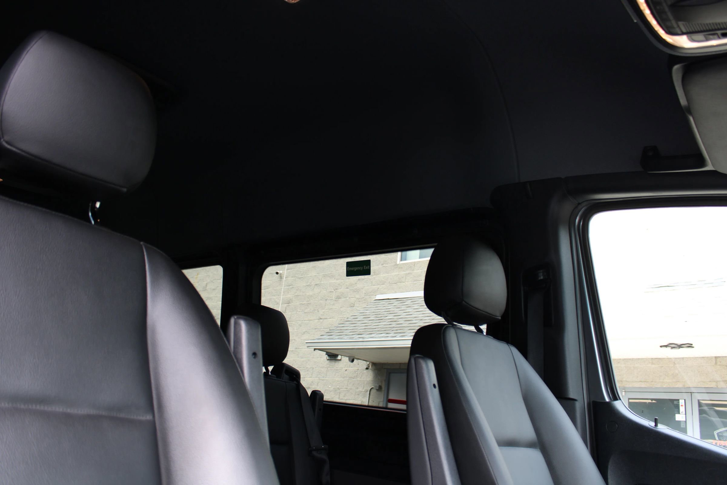 Used 2024 Mercedes-Benz Sprinter 2500 image 33