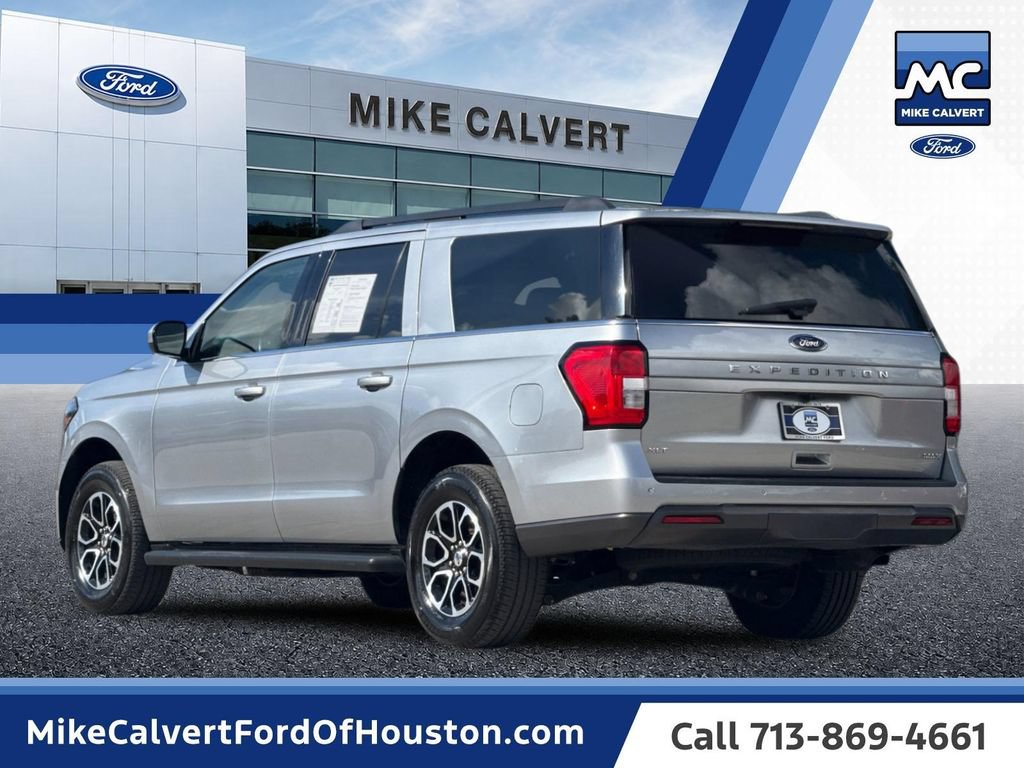 Used 2024 Ford Expedition Max XLT AWD/4WD image 3