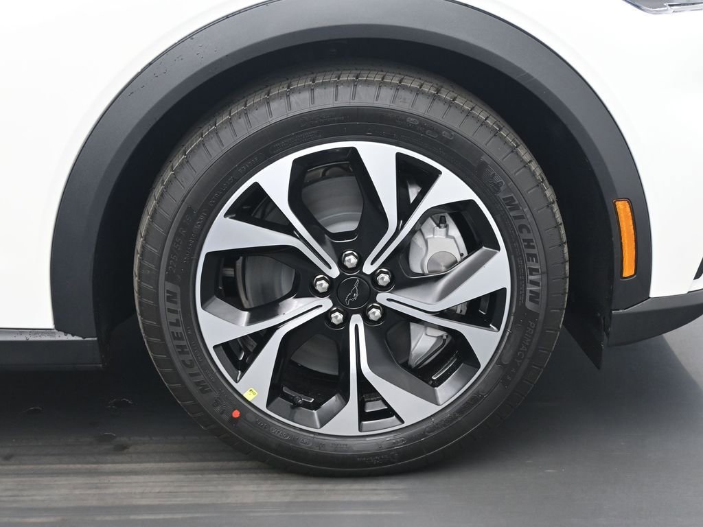 New 2026 Ford Mustang Mach-E Select image 21