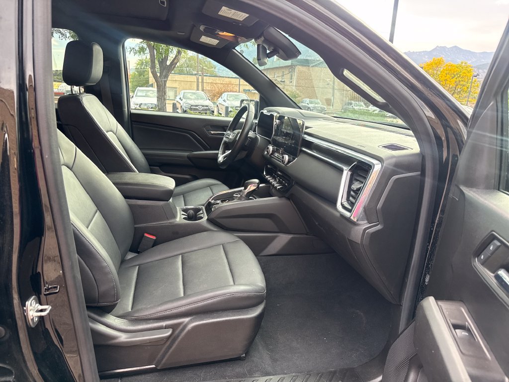Used 2024 GMC Canyon Elevation w/ Convenience Package AWD/4WD image 29