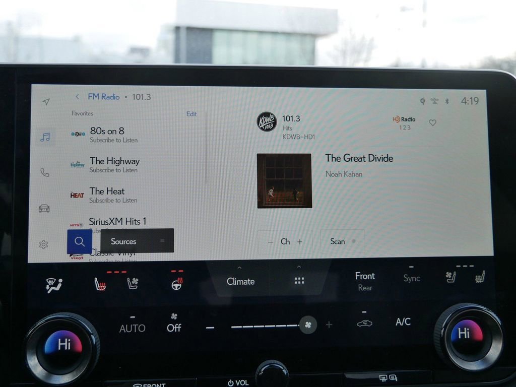 Used 2023 Lexus RX 350 w/ Cold Area Package image 20