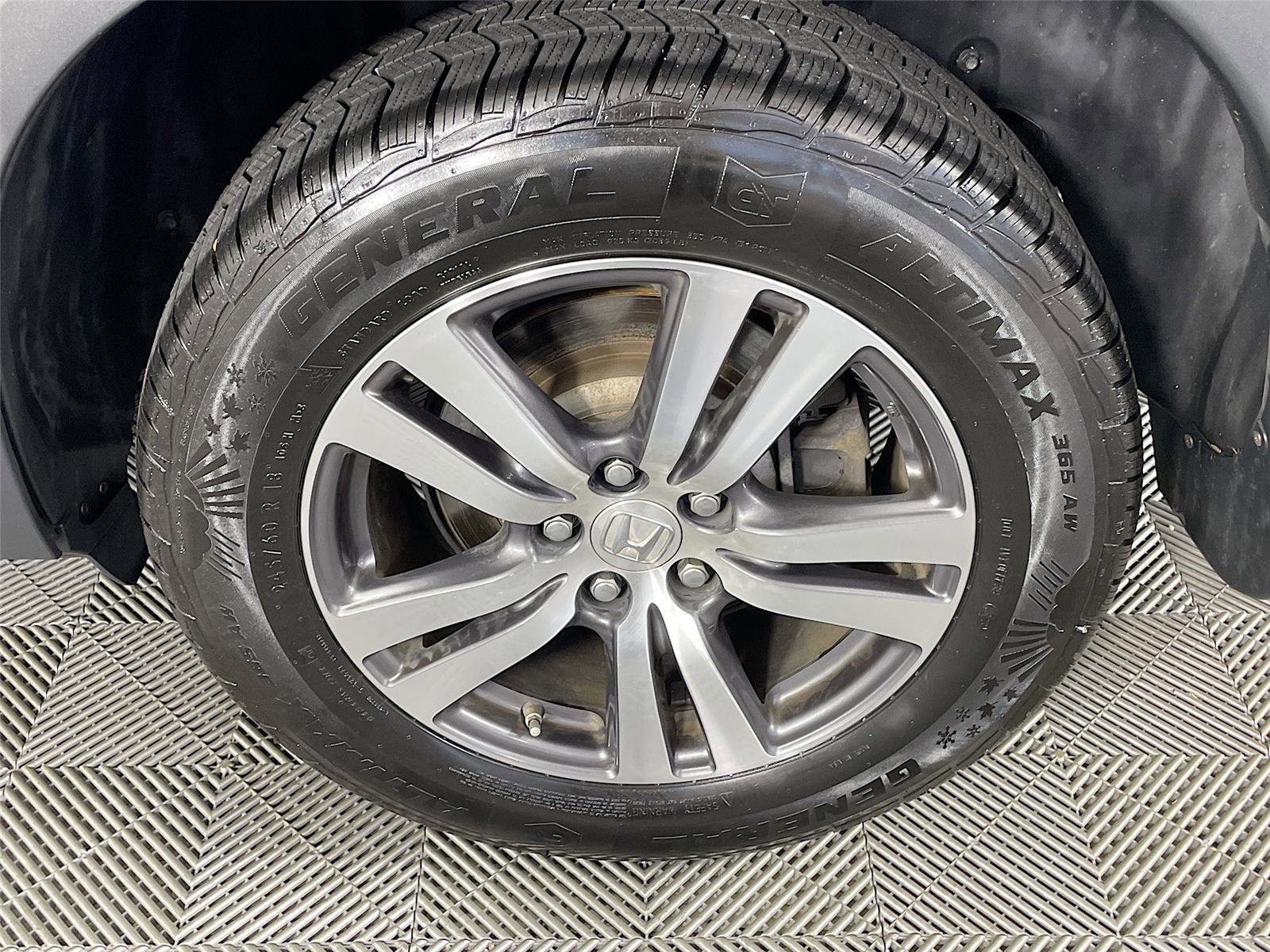 Used 2017 Honda Pilot EX image 35