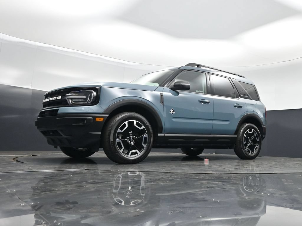 Certified 2023 Ford Bronco Sport Outer Banks w/ Tech Package AWD/4WD image 45