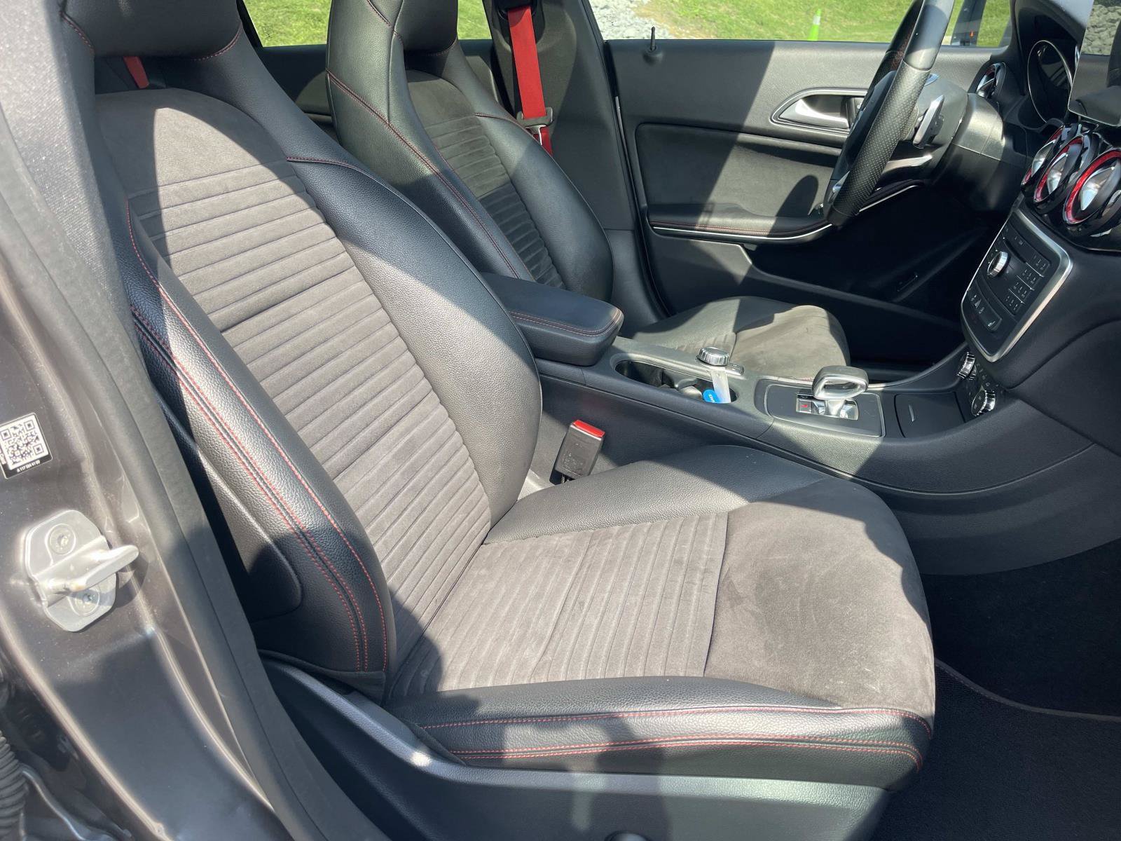 Used 2015 Mercedes-Benz CLA 45 AMG 4MATIC image 21