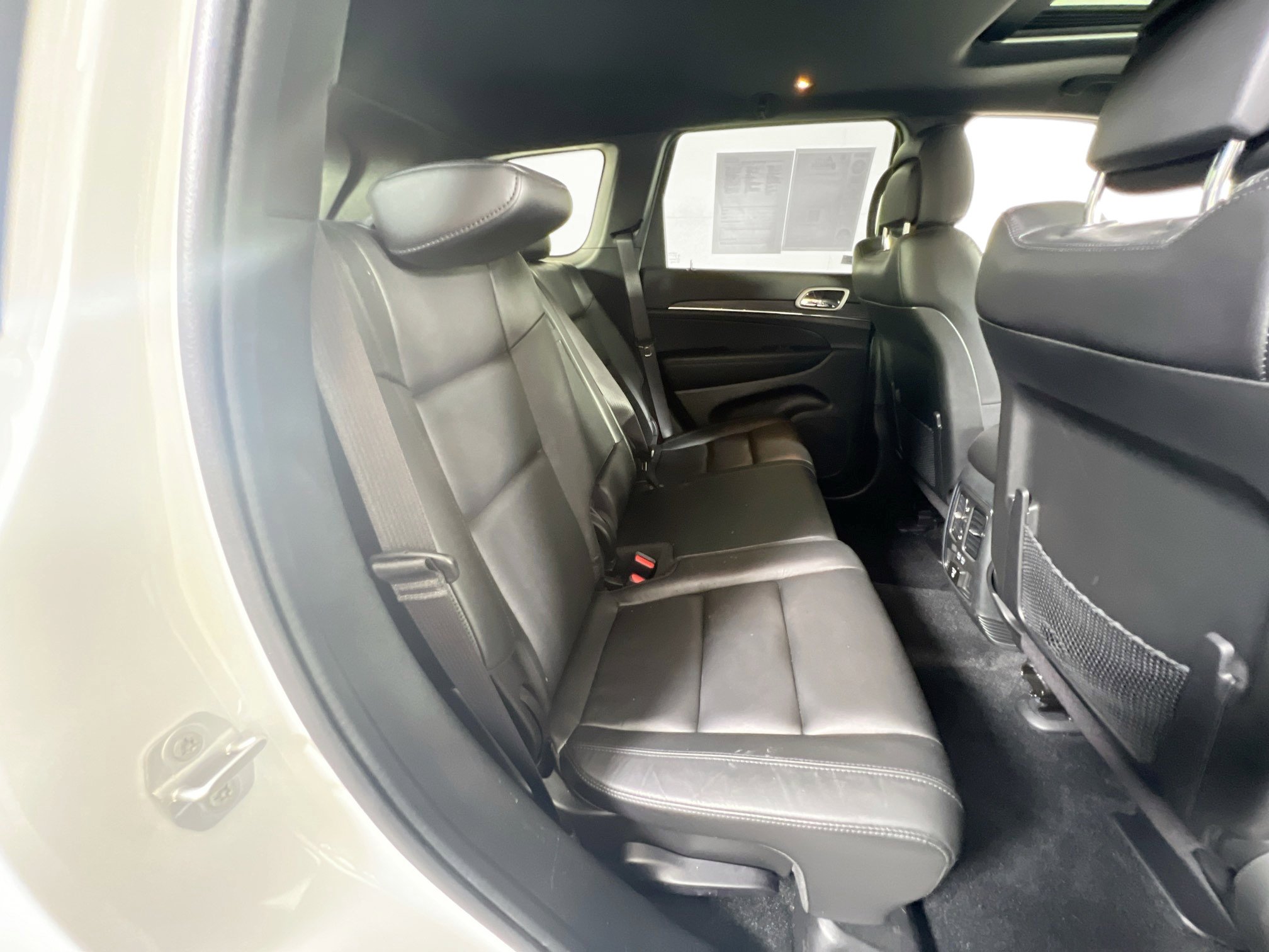 Used 2022 Jeep Grand Cherokee Limited image 26