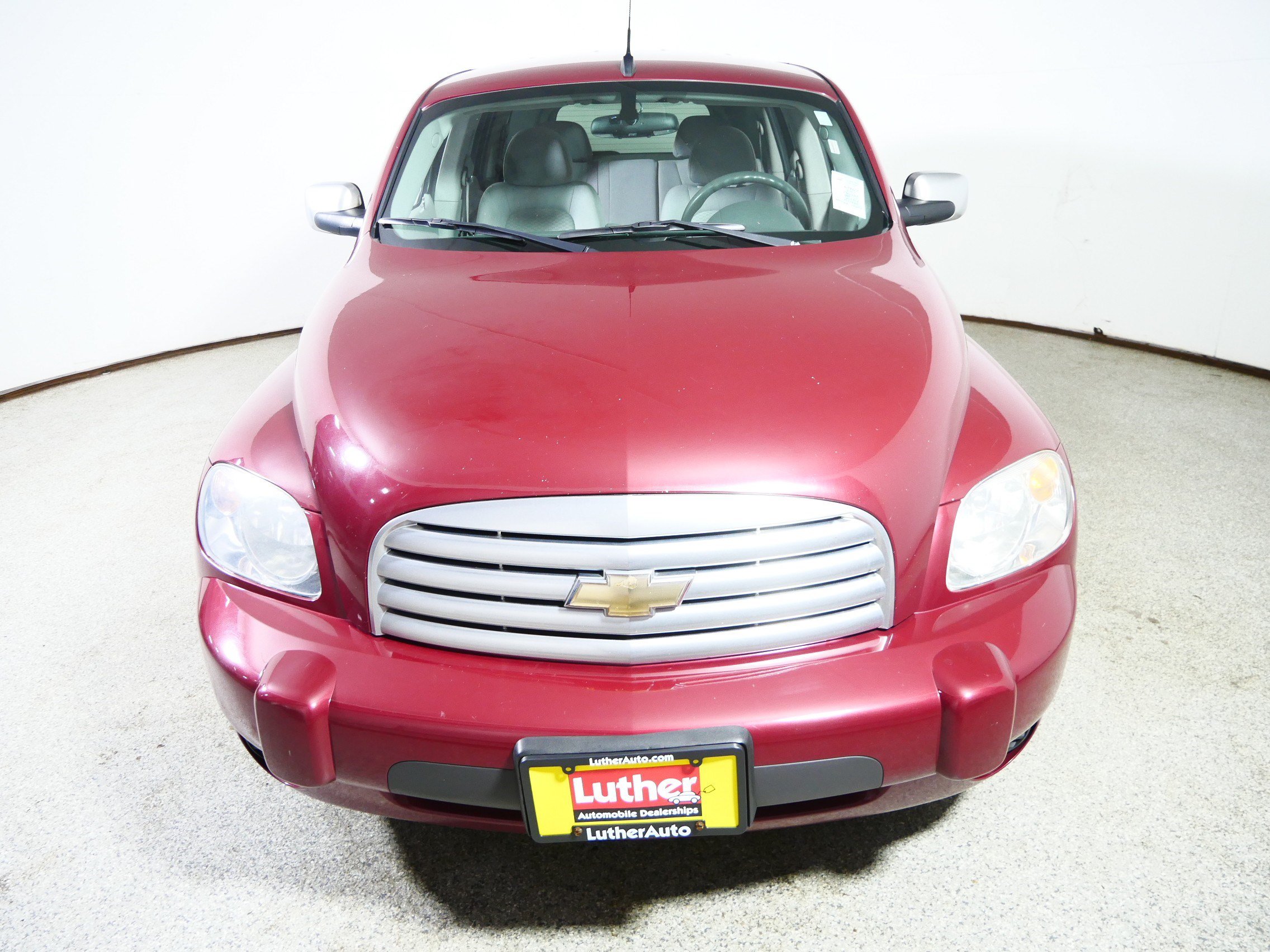 Used 2007 Chevrolet HHR LT FWD image 2