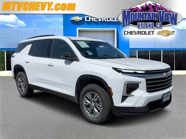 New 2026 Chevrolet Traverse LT w/ LPO, Floor Liner Package