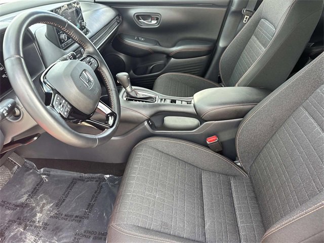 Used 2025 Honda HR-V Sport image 25