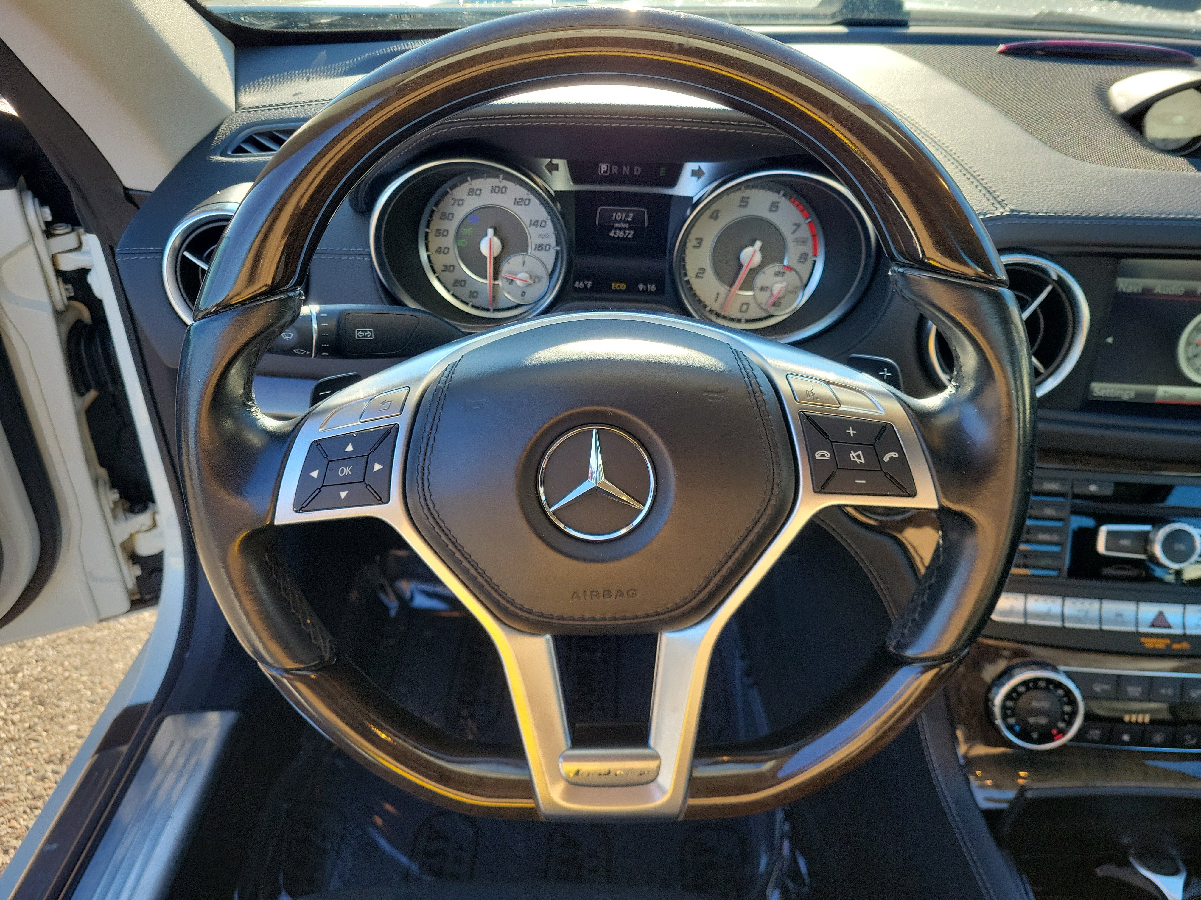Used 2014 Mercedes-Benz SL 550 SL 550 w/ Sport Wheel Package image 18