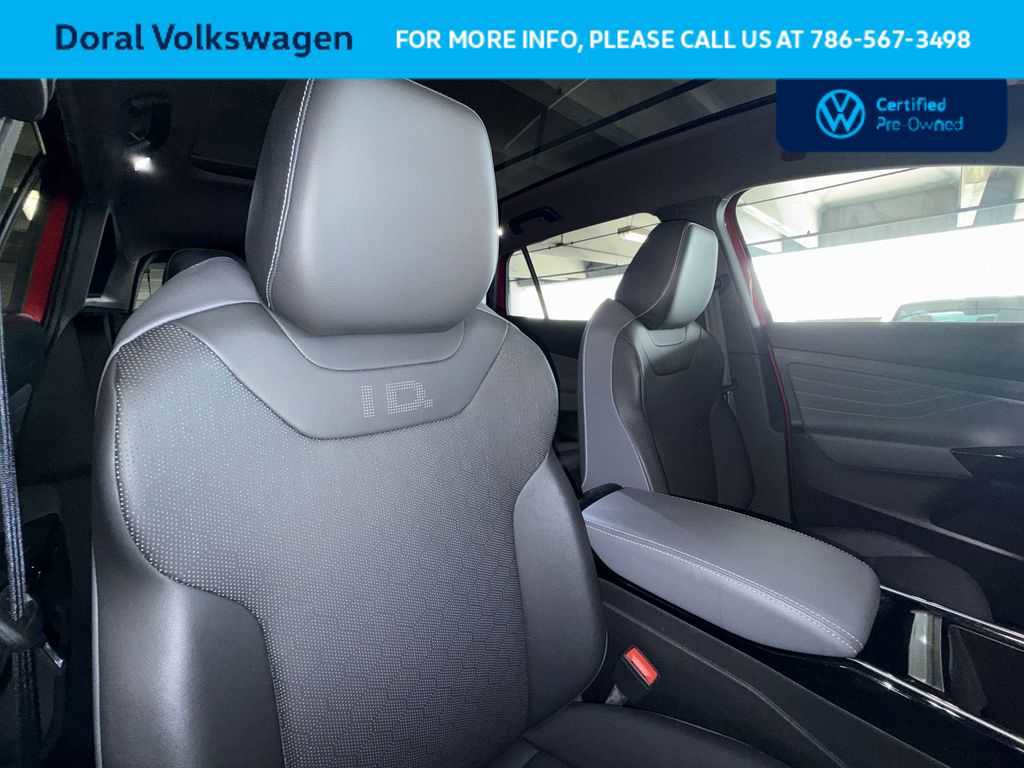 Used 2023 Volkswagen ID.4 Pro S image 27