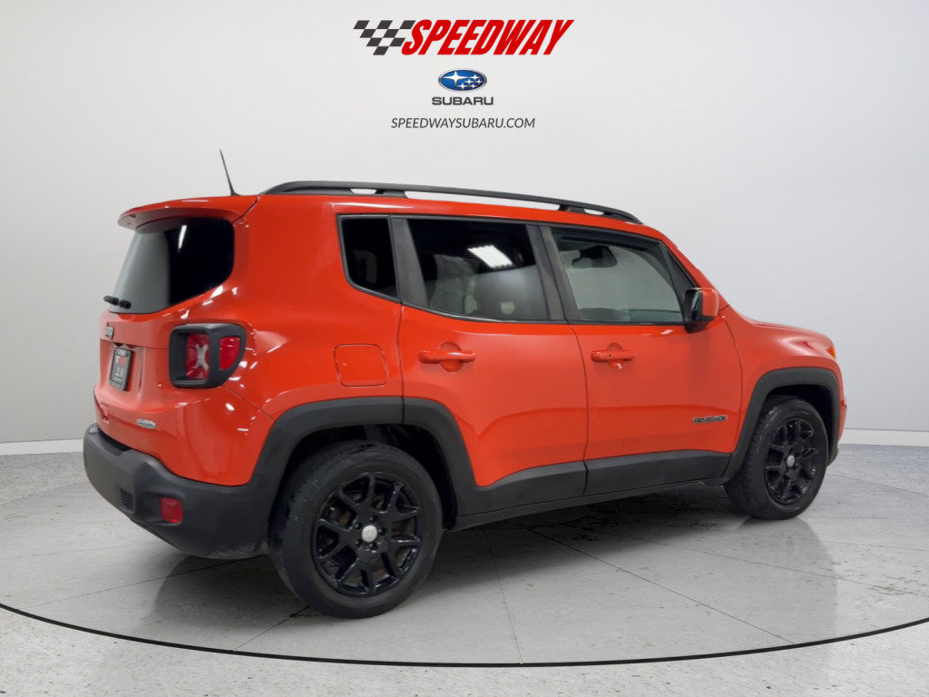 Used 2020 Jeep Renegade Latitude w/ Cold Weather Group FWD image 5