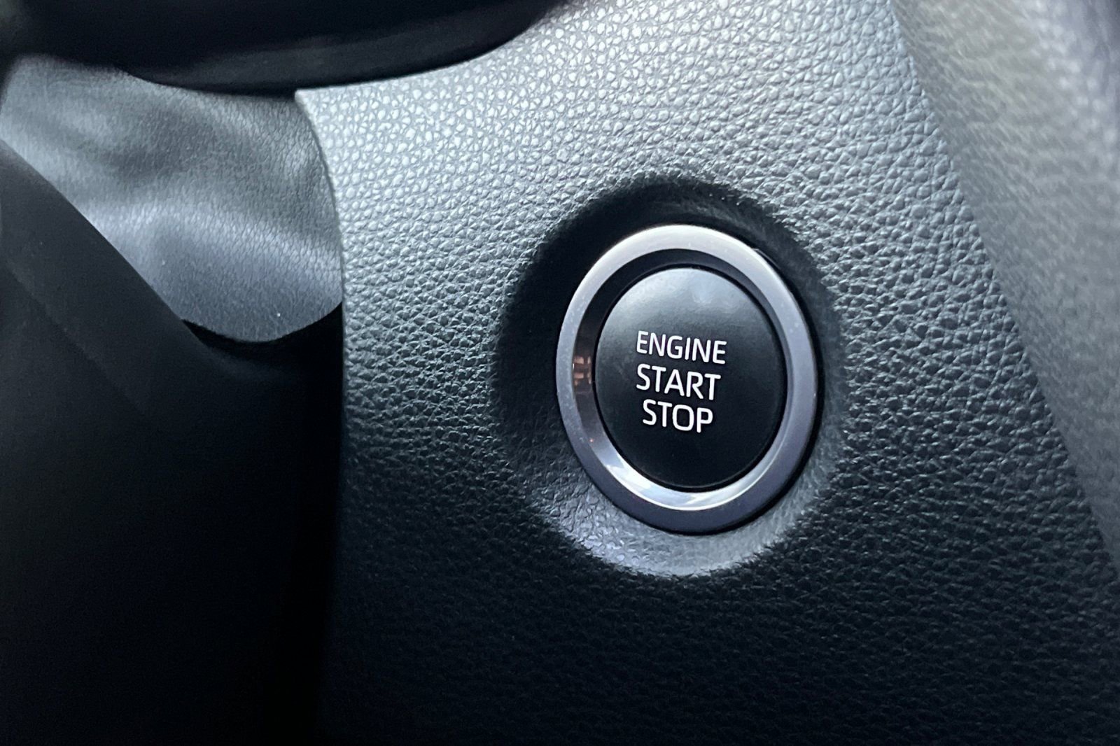 Certified 2023 Toyota Corolla SE image 27