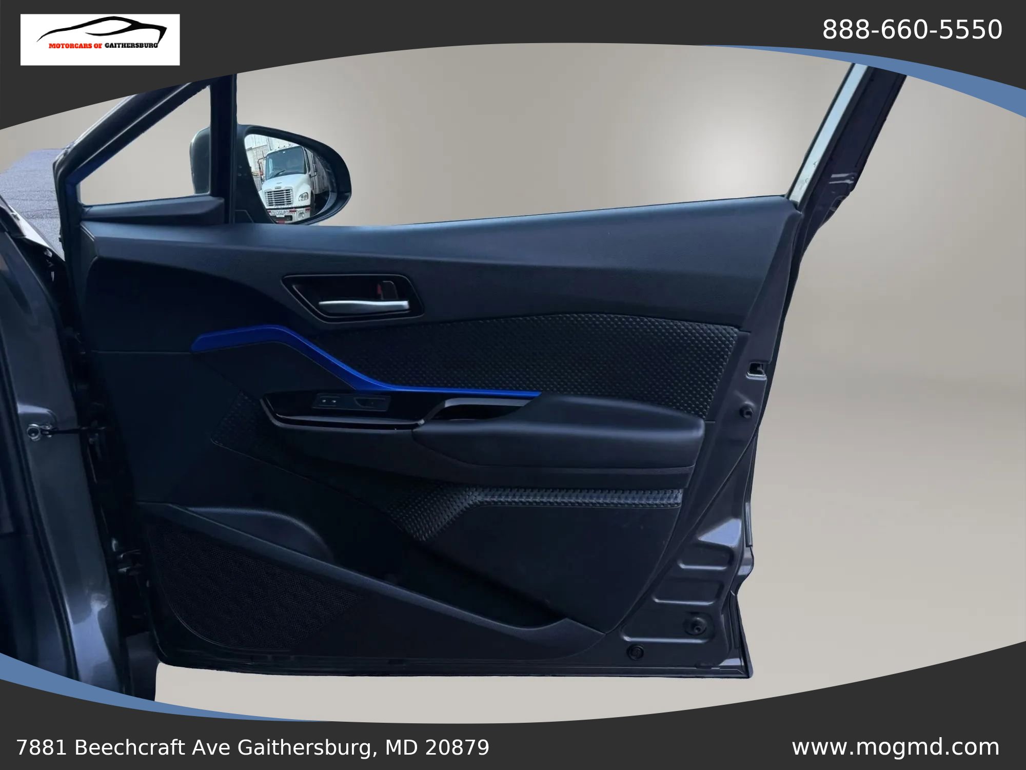 Used 2022 Toyota C-HR XLE FWD image 19
