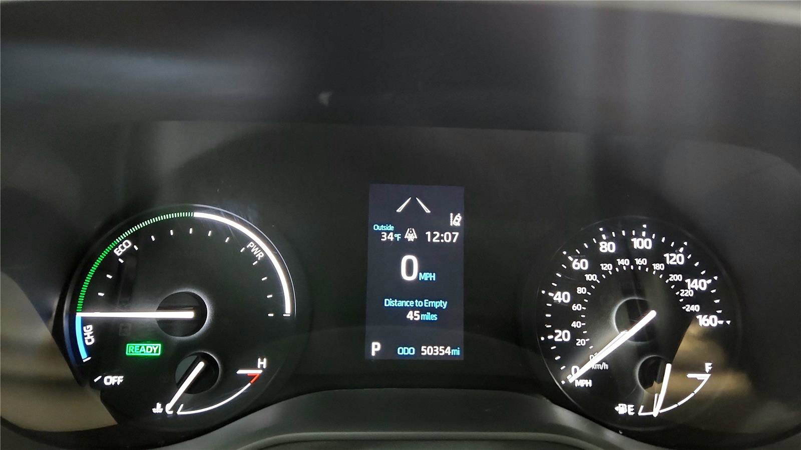 Certified 2024 Toyota Sienna XLE image 28