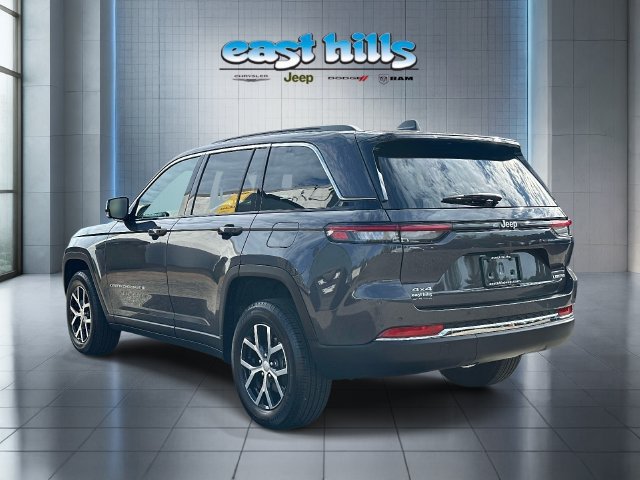 Certified 2025 Jeep Grand Cherokee Limited AWD/4WD image 5
