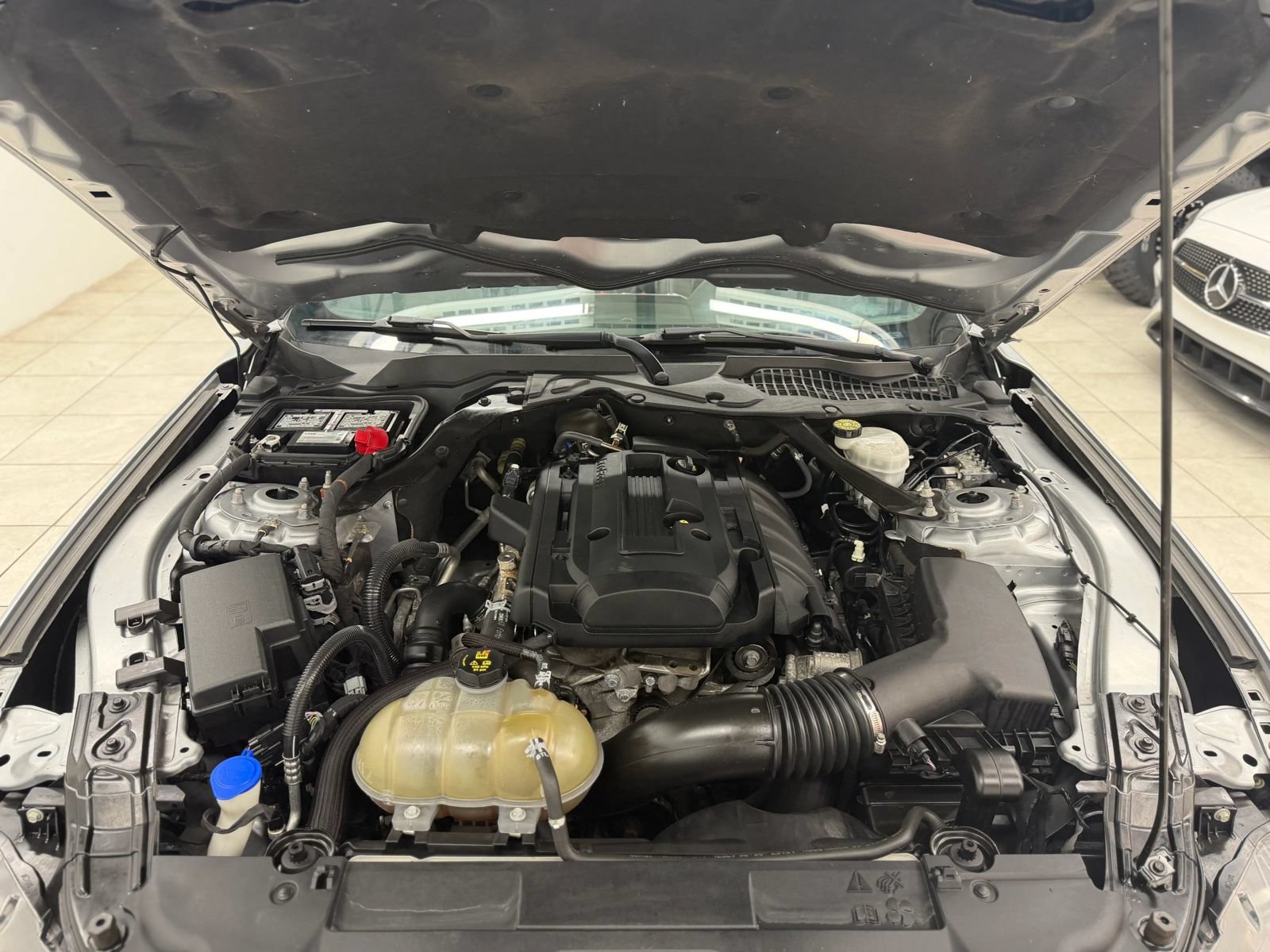 Used 2020 Ford Mustang Premium RWD image 27