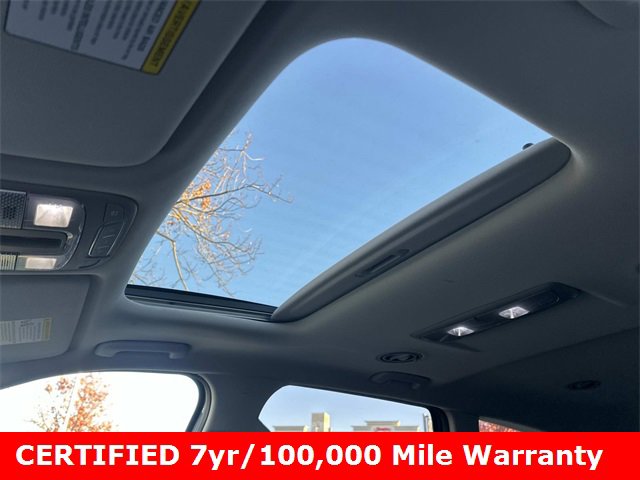 Used 2022 Kia Telluride S image 21