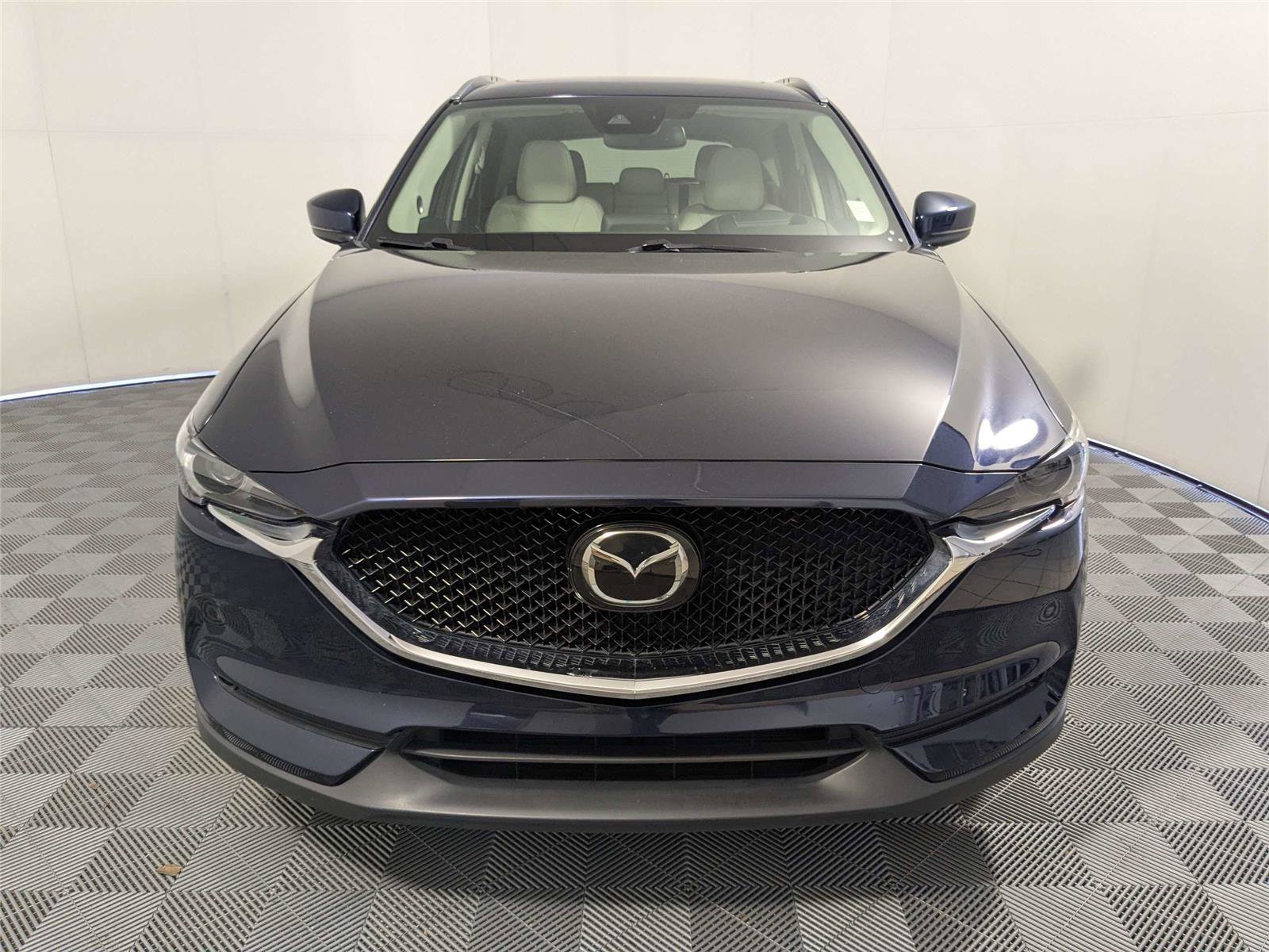 Used 2019 MAZDA CX-5 Grand Touring w/ GT Premium Package image 3