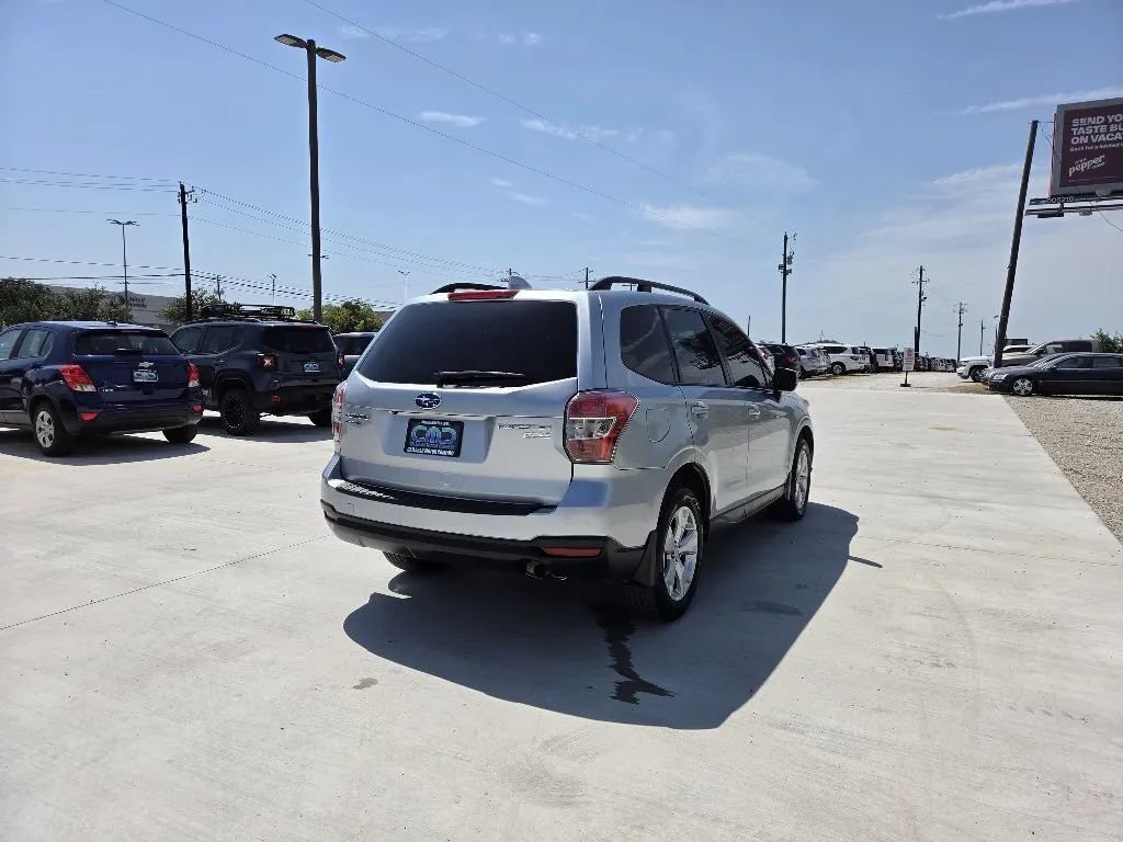 Used 2016 Subaru Forester 2.5i Premium w/ All-Weather Package AWD/4WD image 5