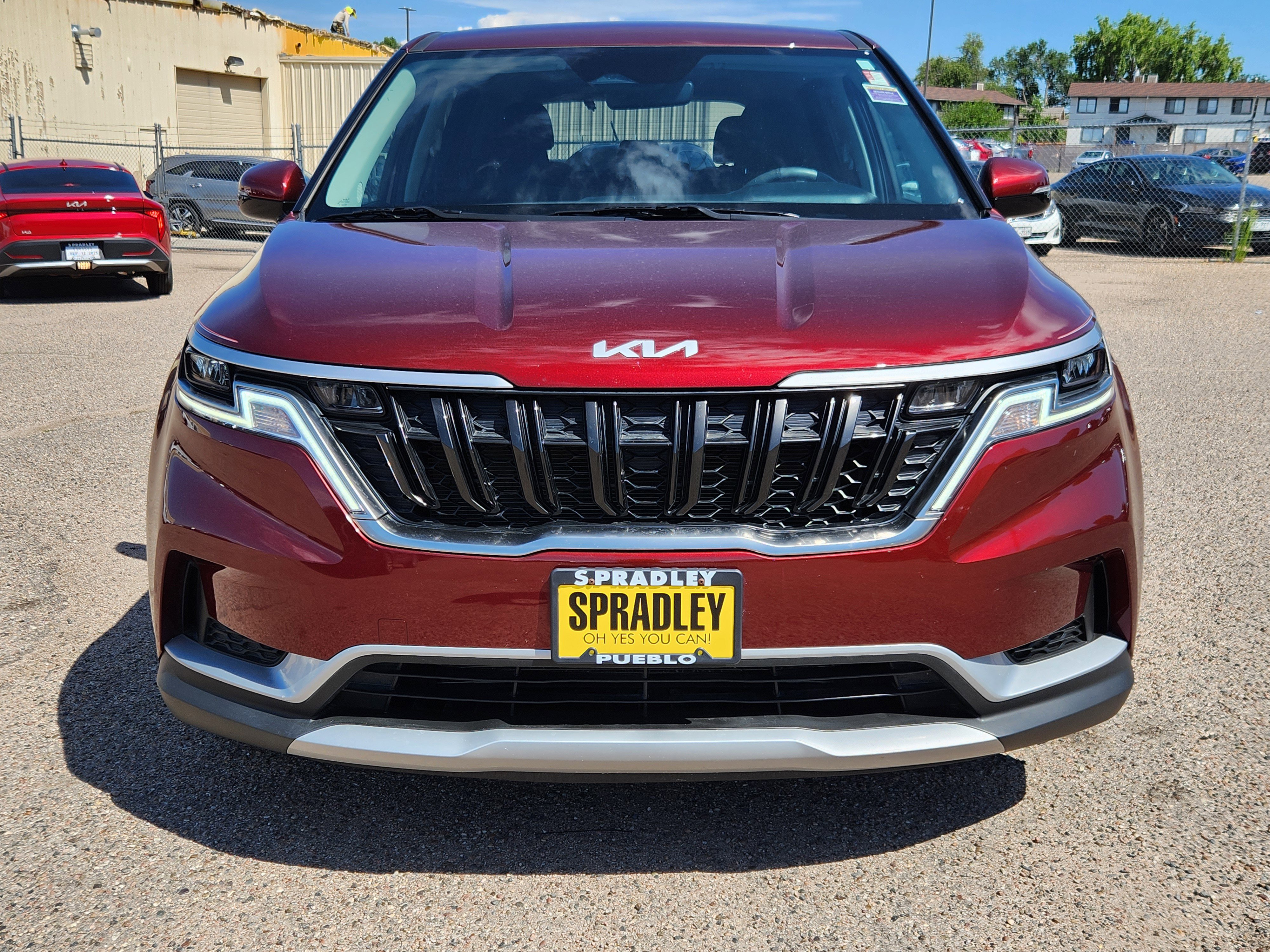 Used 2024 Kia Carnival LX image 5
